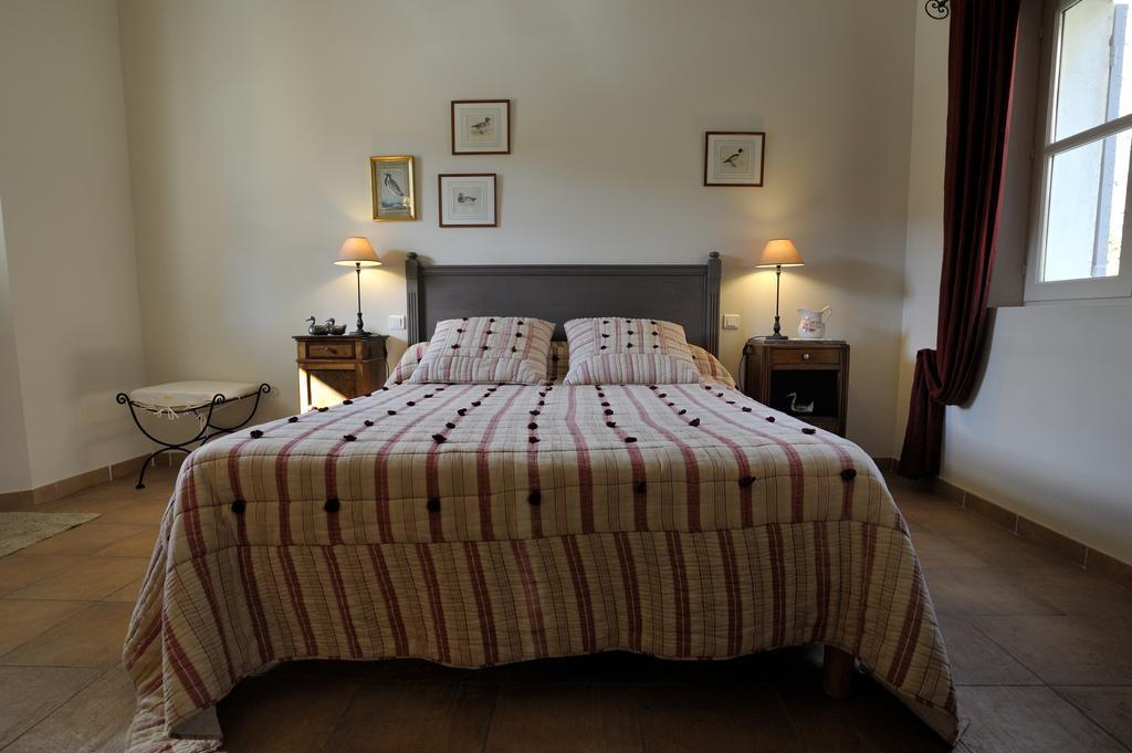 Mas De Lure Bed and Breakfast Salon-de-Provence Exterior foto